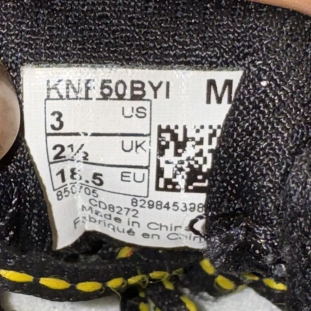 New Balance 50 Infant Toddler Sneakers Black Yellow KNF50BYI Size 3‎ M